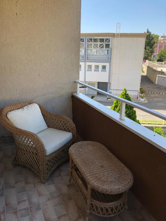 Attico Lady D Hotel Paola Kültér fotó